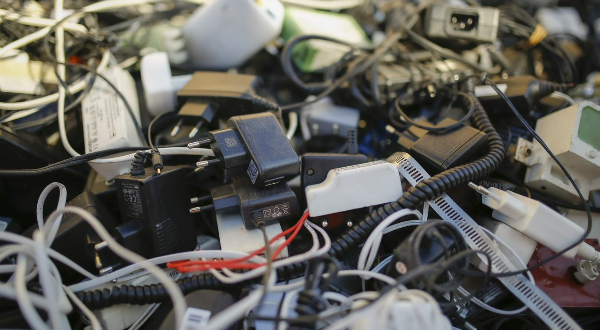Electrão alerta: recolha de resíduos eléctricos ainda está longe de cumprir as metas em Portugal