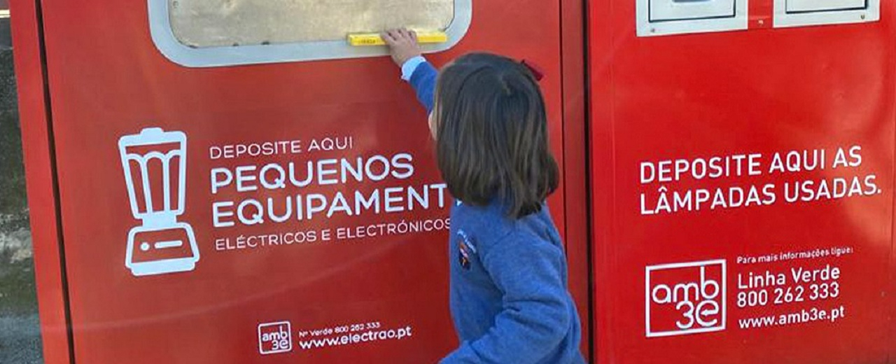 800 escolas podem receber prémios como recompensa pelo esforço de reciclagem